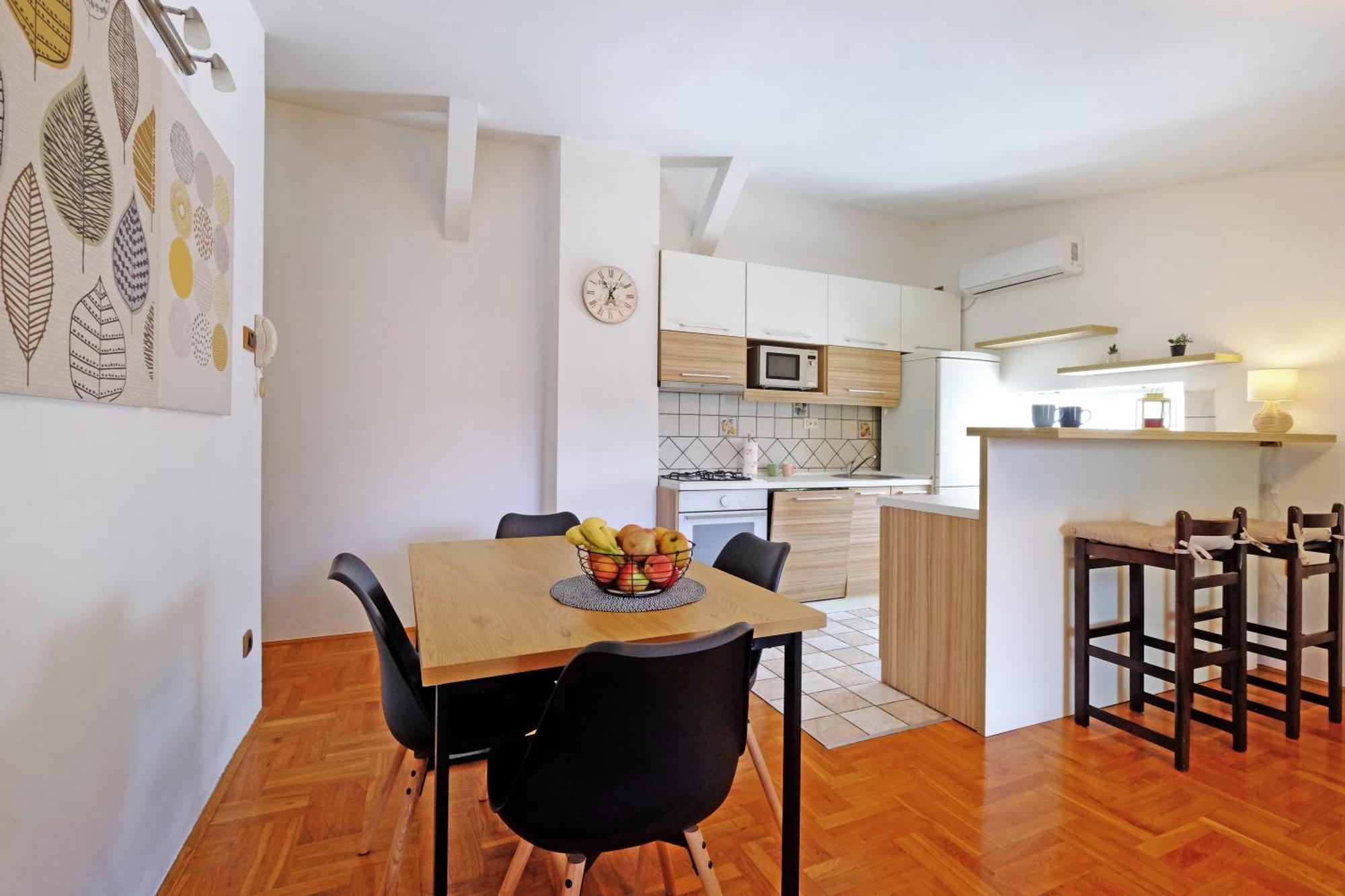 Red Tree Apartment Belgrade Exterior photo