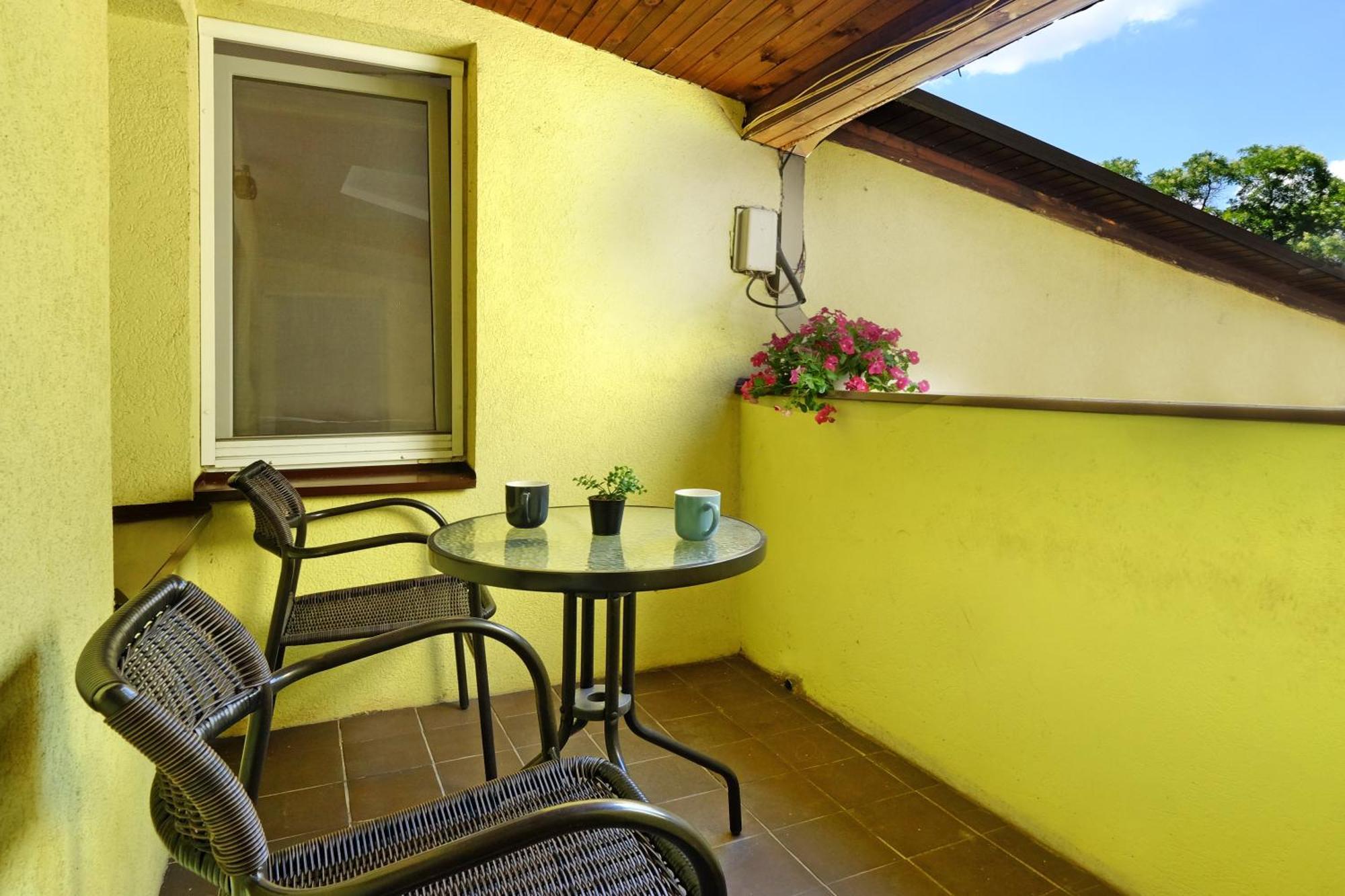 Red Tree Apartment Belgrade Exterior photo
