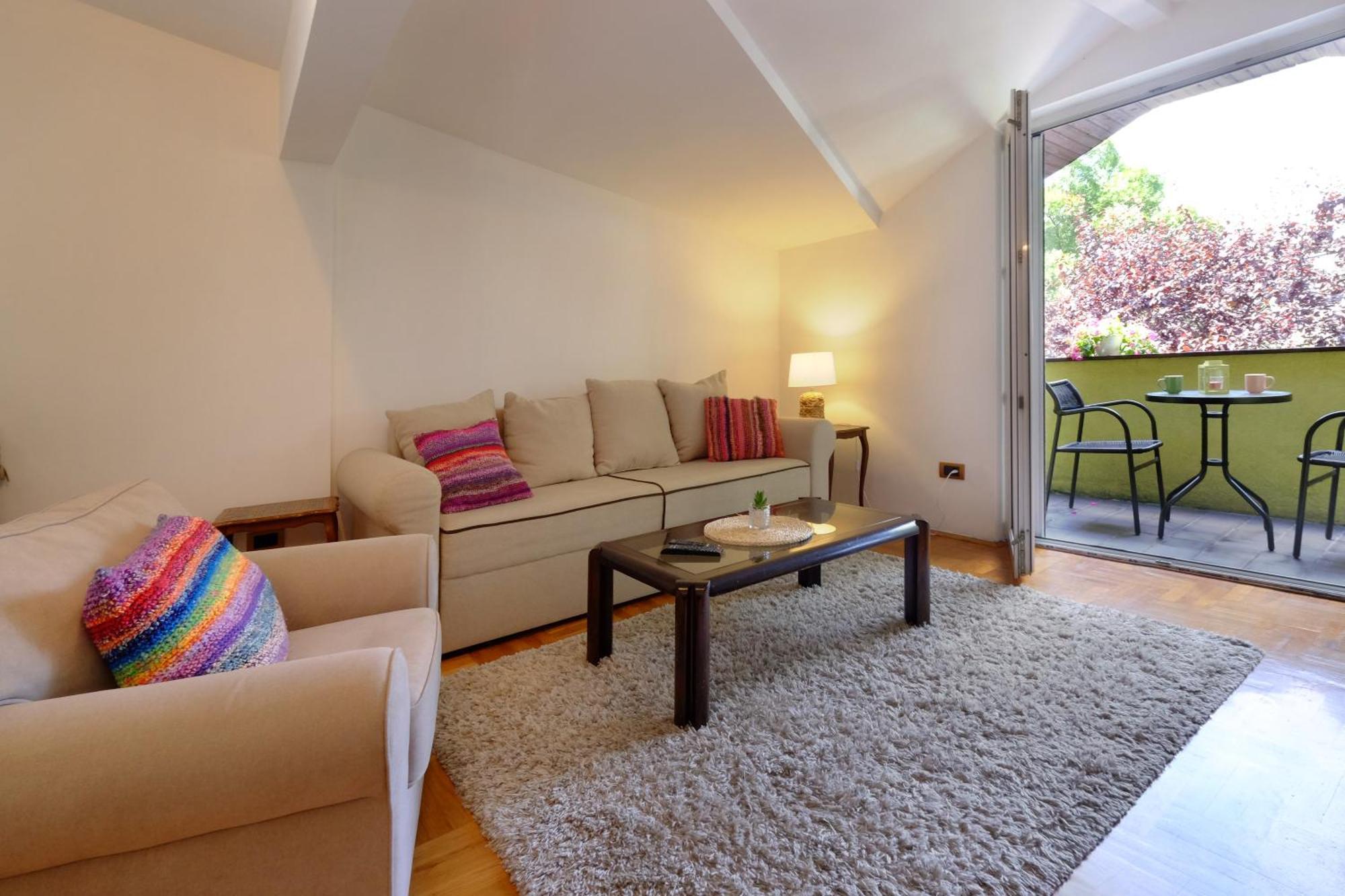 Red Tree Apartment Belgrade Exterior photo